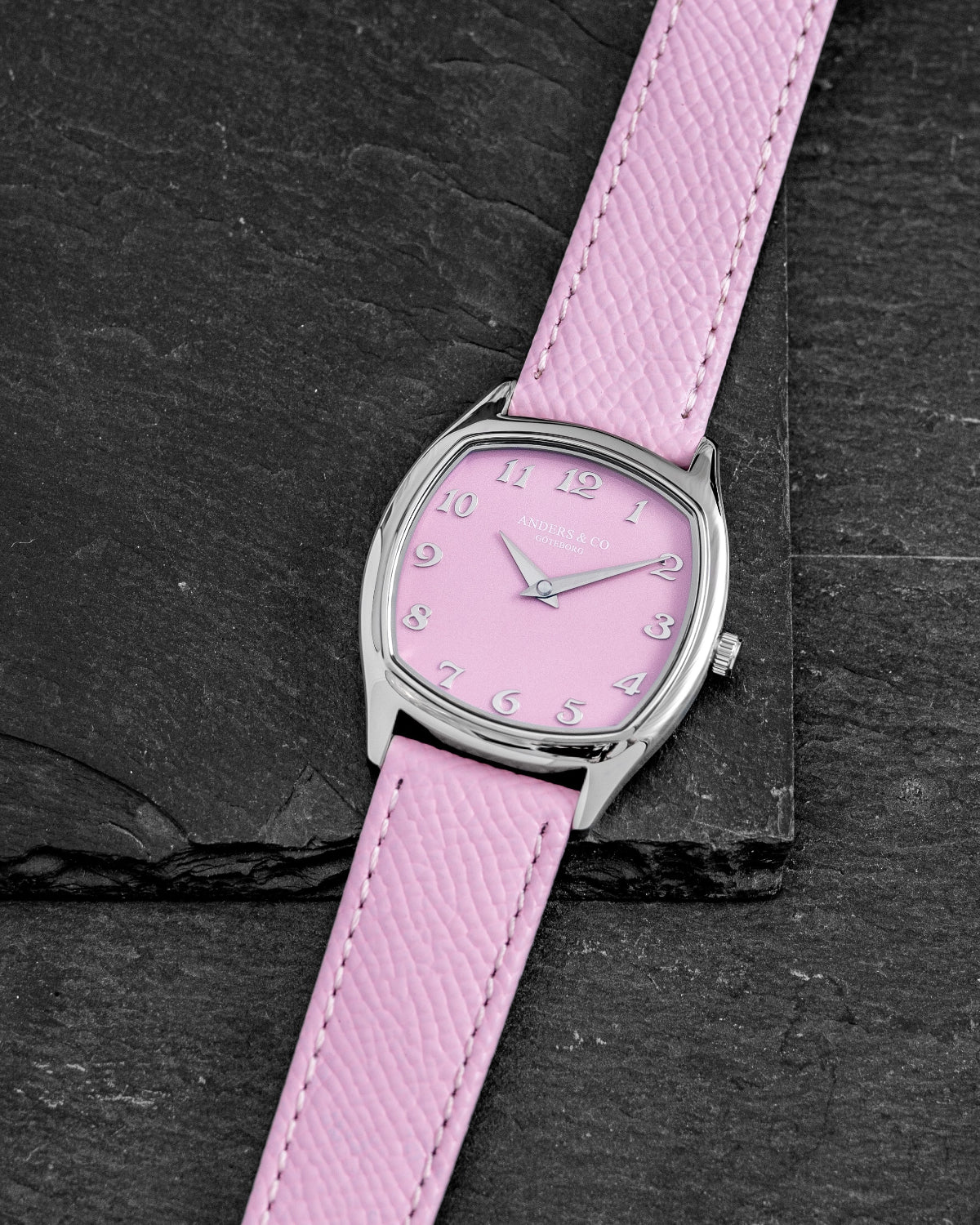 AC2 Volcán 33mm Enamel Pink