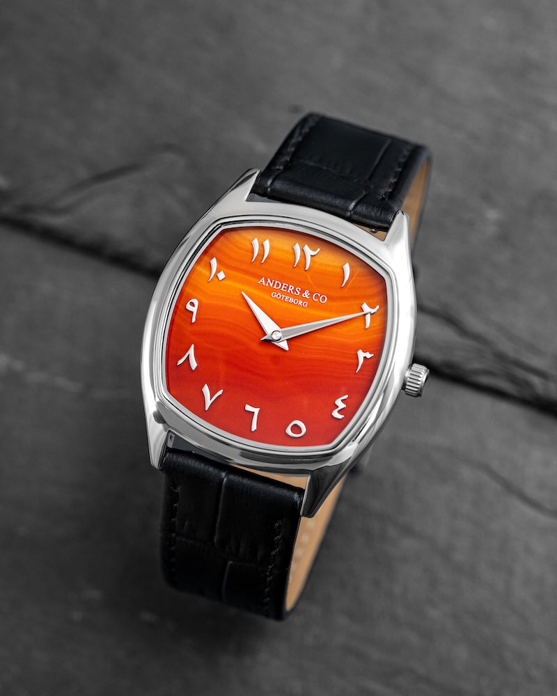 AC2 Volcán Red Agate (Eastern Arabic Numerals)